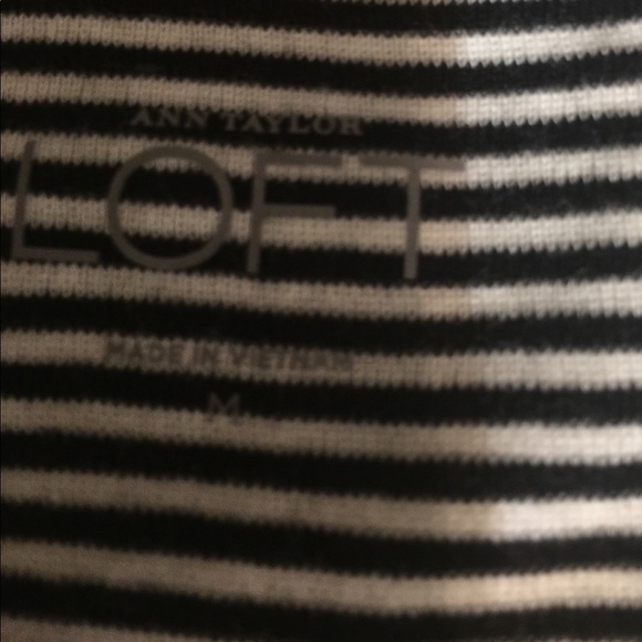 LOFT Navy Blue Stripe Top M - Picture 4 of 4